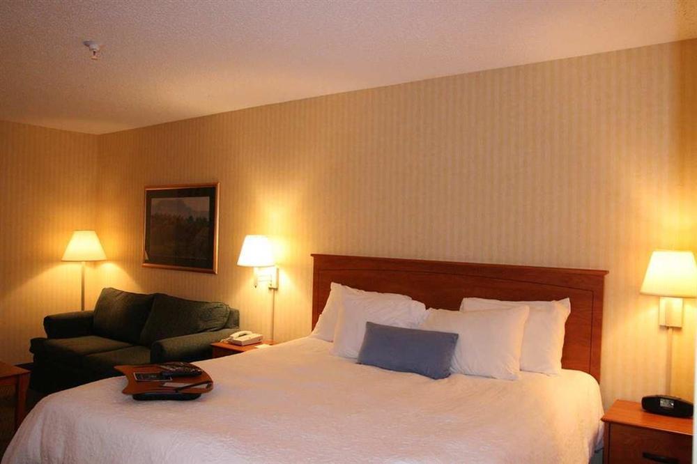 Hampton Inn Laporte La Porte Room photo