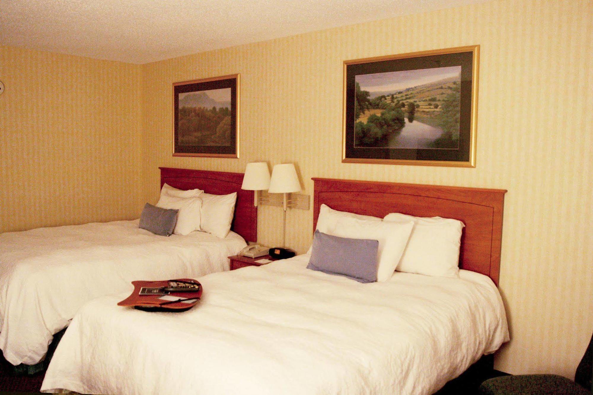 Hampton Inn Laporte La Porte Room photo
